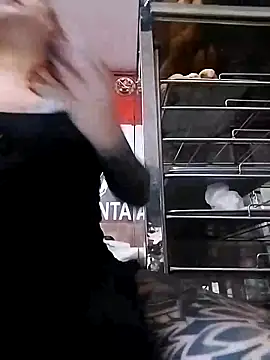 EMILY ROUSSE71 online show from 26, 9, 2025