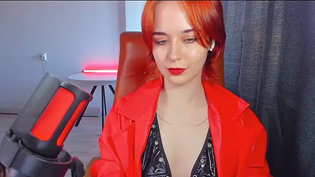 mollyposhh online show from 19, 9, 2025