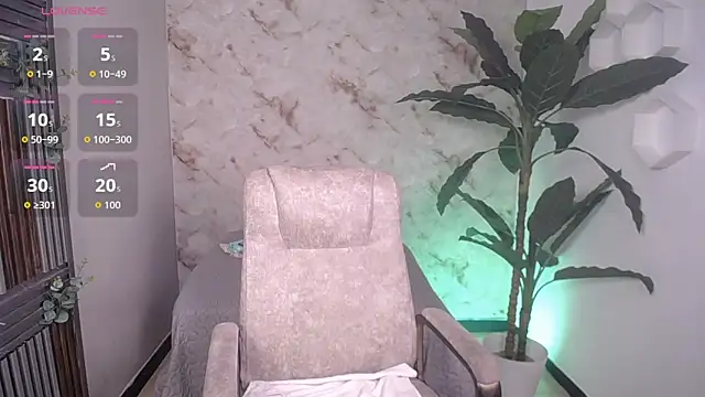 jennaa milf  online show from 16, 12, 2025