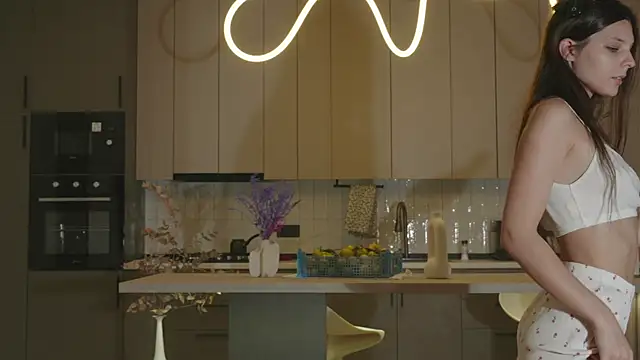 whisper of love online show from 29, 10, 2025