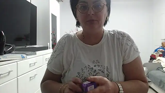 Amandamuller1982 online show from 14, 11, 2025