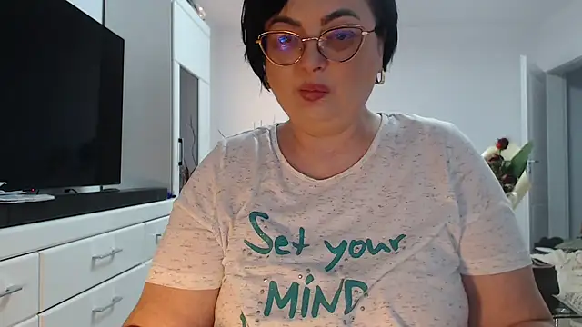 Amandamuller1982 online show from 6, 3, 2026