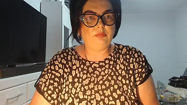 Amandamuller1982 online show from 8, 7, 2026