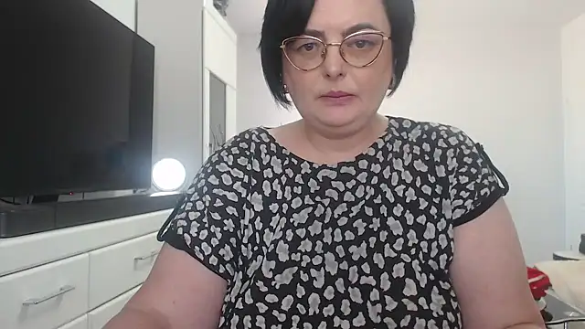 Amandamuller1982 online show from 5, 5, 2026