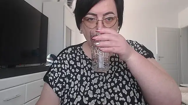 Amandamuller1982 online show from 28, 4, 2026