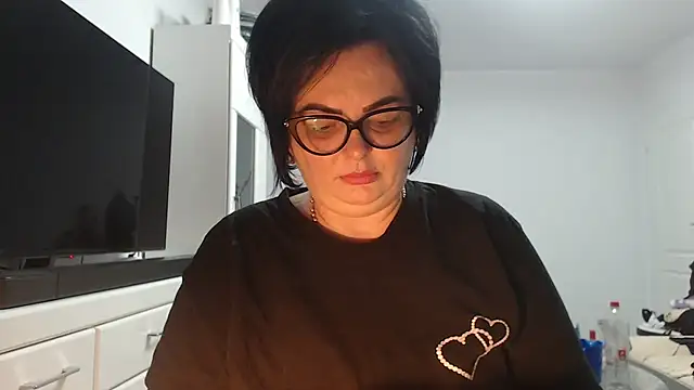 Amandamuller1982 online show from 6, 7, 2026