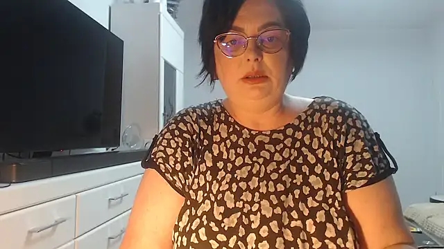Amandamuller1982 online show from 6, 5, 2026