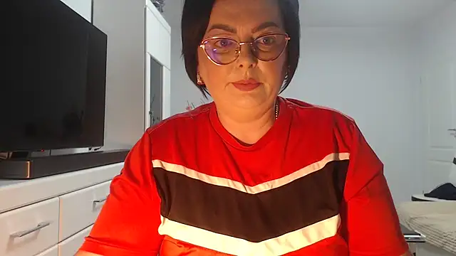 Amandamuller1982 online show from 10, 6, 2026