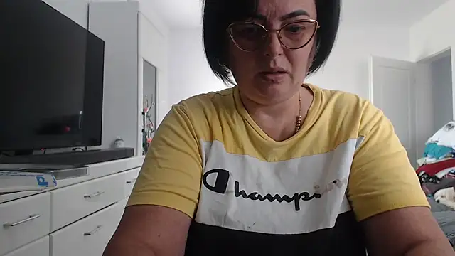 Amandamuller1982 online show from 19, 9, 2025