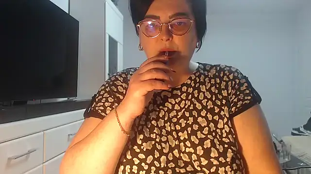 Amandamuller1982 online show from 28, 4, 2026