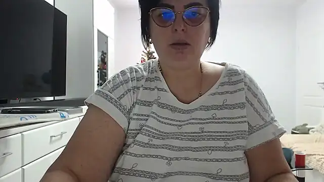 Amandamuller1982 online show from 8, 1, 2026