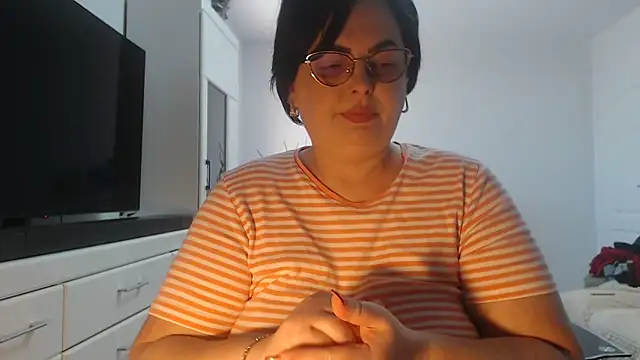 Amandamuller1982 online show from 24, 4, 2026