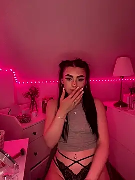 AdelinaAlia online show from 18, 9, 2025