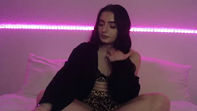 AdelinaAlia online show from 25, 2, 2025