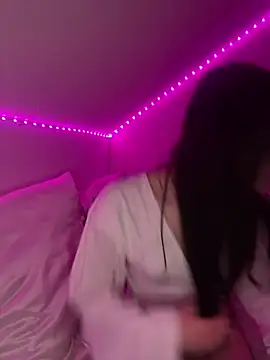 AdelinaAlia online show from 2, 2, 2026