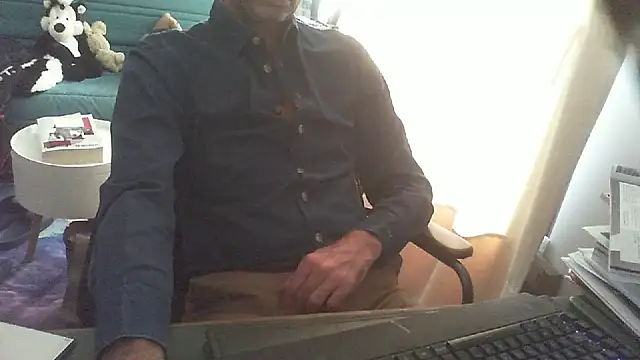 shyfrenchcock1 online show from 30, 10, 2025