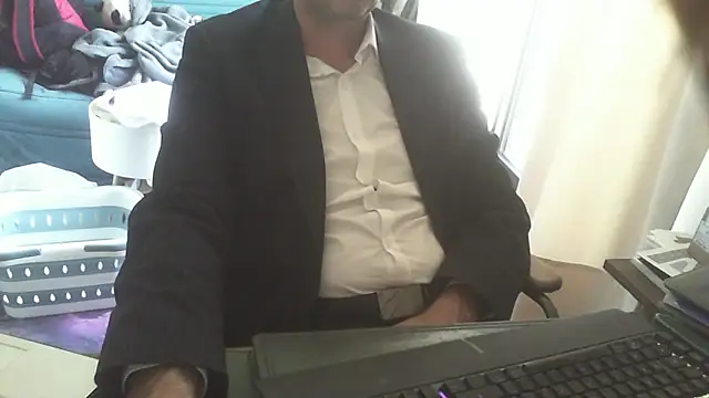 shyfrenchcock1 online show from 12, 5, 2026