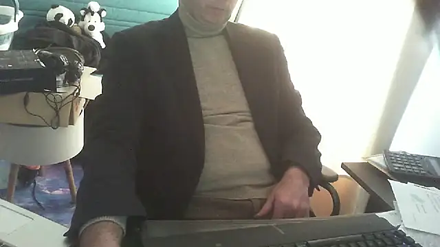 shyfrenchcock1 online show from 3, 2, 2025