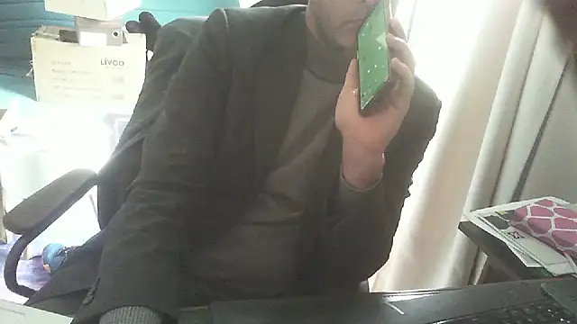 Snapshot of shyfrenchcock1 chatting on 13, 2, 2026 shyfrenchcock1 online show from 13, 2, 2026