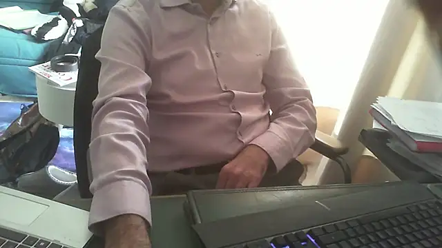 shyfrenchcock1 online show from 13, 11, 2025