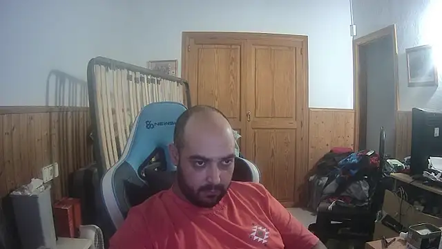 chicomallorca96 online show from 9, 9, 2025