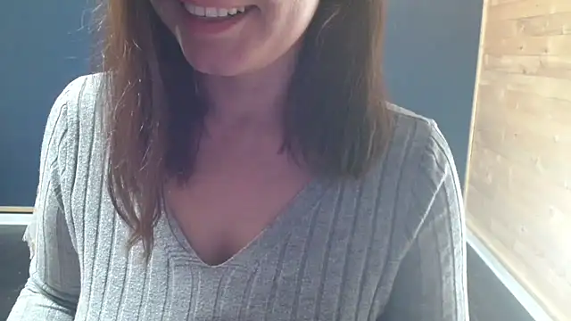 Snapshot of NovaBabe21 chatting on 1, 10, 2025 NovaBabe21 online show from 1, 10, 2025