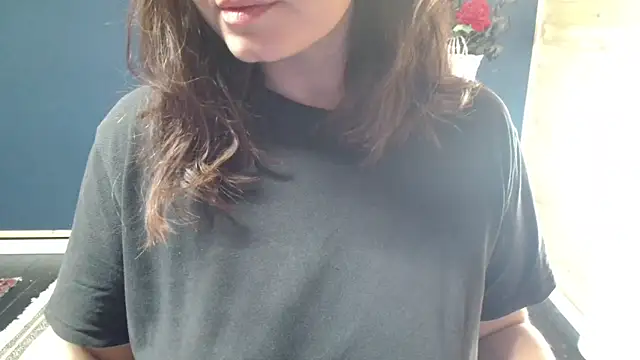 Snapshot of NovaBabe21 chatting on 26, 10, 2025 NovaBabe21 online show from 26, 10, 2025