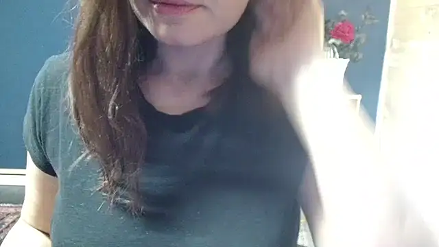 Snapshot of NovaBabe21 chatting on 14, 11, 2025 NovaBabe21 online show from 14, 11, 2025