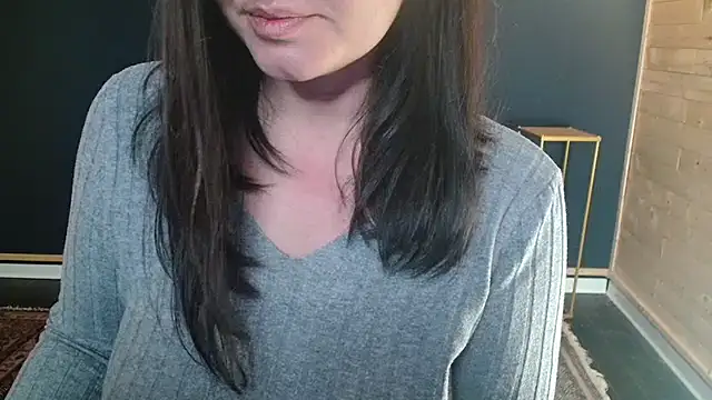 Snapshot of NovaBabe21 chatting on 5, 2, 2026 NovaBabe21 online show from 5, 2, 2026