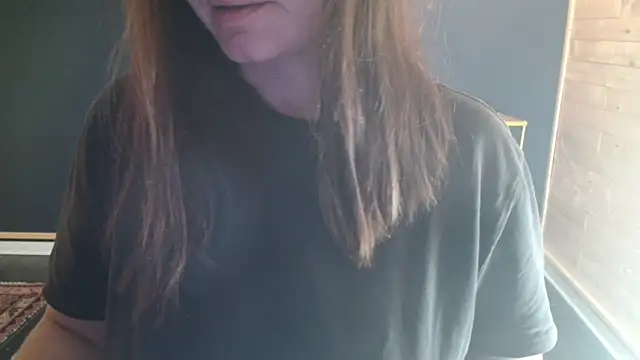 Snapshot of NovaBabe21 chatting on 3, 12, 2025 NovaBabe21 online show from 3, 12, 2025