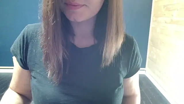 Snapshot of NovaBabe21 chatting on 25, 9, 2025 NovaBabe21 online show from 25, 9, 2025