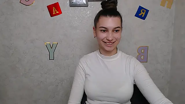 KarolinaRosse  online show from 11, 3, 2025