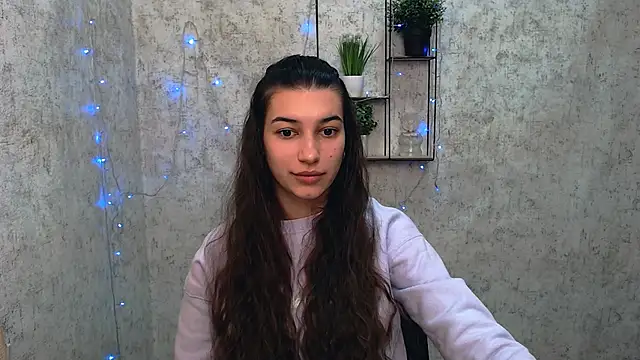 KarolinaRosse  online show from 26, 2, 2025