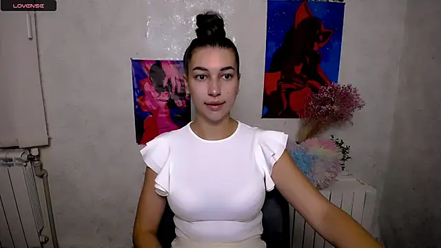 KarolinaRosse  online show from 12, 9, 2025