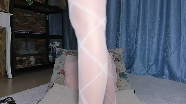 andradahot15 online show from 16, 12, 2025