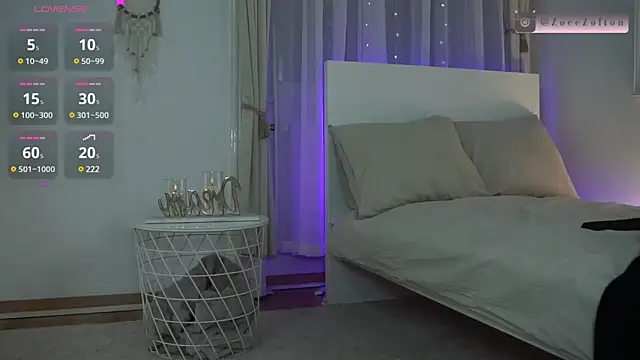 ZoeeZolton online show from 23, 2, 2025