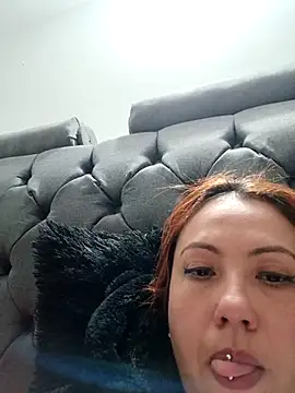 VIOLETA-25  online show from 13, 3, 2025