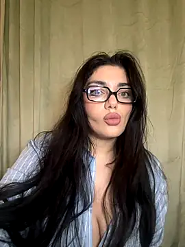 Sweet Khalifa  online show from 26, 11, 2025