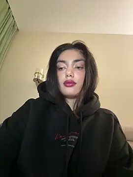 Sweet Khalifa  online show from 30, 10, 2025