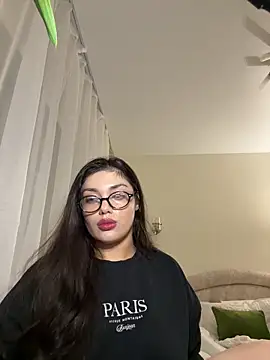 Sweet Khalifa  online show from 25, 1, 2025