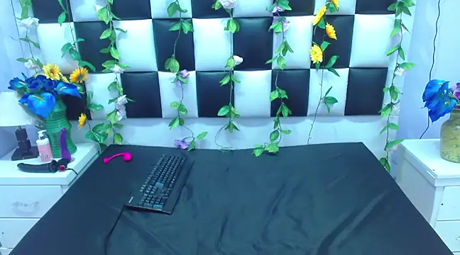 Snapshot of Morgana_Smit chatting on 27, 2, 2025 Morgana Smit online show from 27, 2, 2025