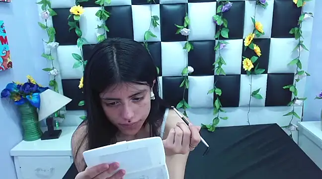 Snapshot of Morgana_Smit chatting on 6, 3, 2025 Morgana Smit online show from 6, 3, 2025