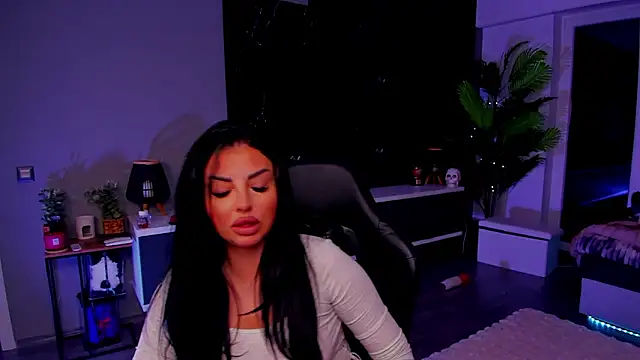 anemarieejolie online show from 28, 2, 2026