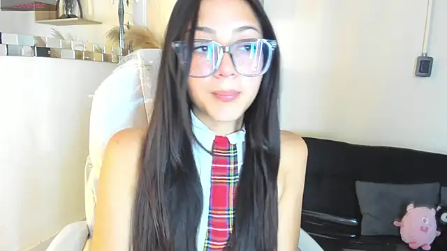 Snapshot of Meelanny_ds chatting on 1, 10, 2025 Meelanny ds online show from 1, 10, 2025