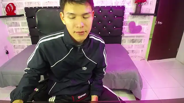 Snapshot of Zafiro_Chizuy chatting on 11, 12, 2024 Zafiro Chizuy online show from 11, 12, 2024