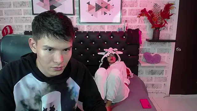 Snapshot of Zafiro_Chizuy chatting on 7, 12, 2024 Zafiro Chizuy online show from 7, 12, 2024