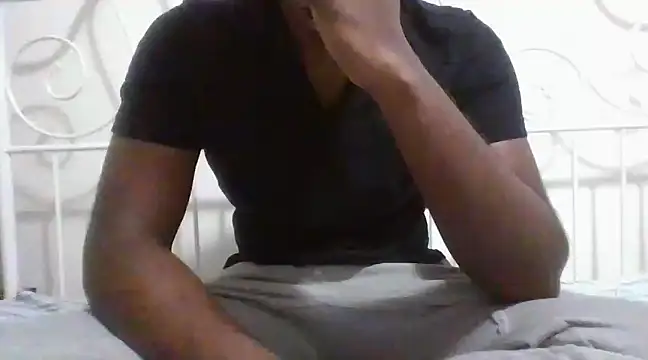 justinme00o7 online show from 17, 3, 2025