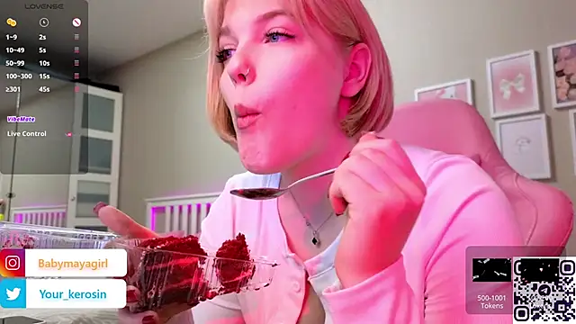 Maya Rave online show from 6, 3, 2025