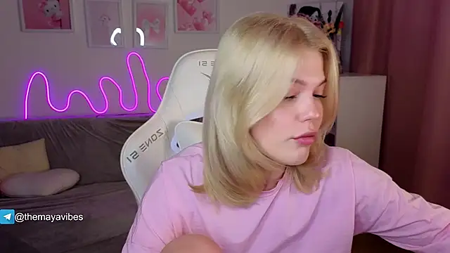 Maya Rave online show from 10, 2, 2026