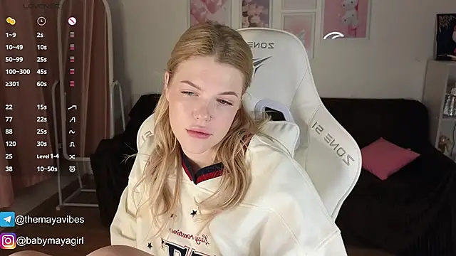 Maya Rave online show from 17, 11, 2025